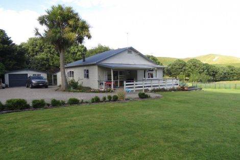 Photo of property in 498 Hinemoa Valley Road, Kaitawa, Pahiatua, 4981