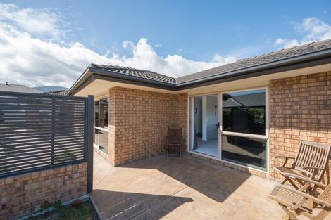 Photo of property in 1 Woodstock Place, Stoke, Nelson, 7011