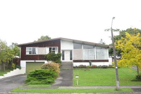 Photo of property in 17 Robert Allan Way, Pakuranga Heights, Auckland, 2010