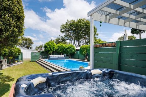 Photo of property in 6 Derby Street, Feilding, 4702