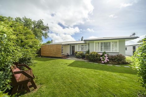 Photo of property in 10 Rimu Place, Cloverlea, Palmerston North, 4412