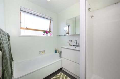 Photo of property in 21 Flower Street, Bulls, 4818