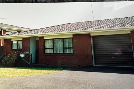 Photo of property in 8/3195 Great North Road, New Lynn, Auckland, 0600