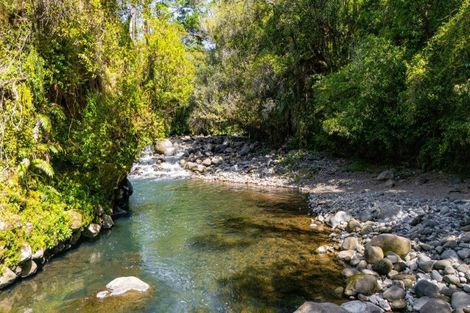 Photo of property in 115 Alfred Road, Egmont Village, New Plymouth, 4371