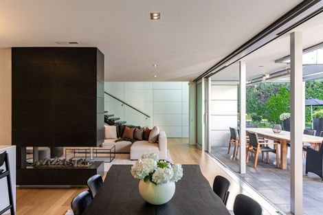 Photo of property in 363 Peninsula Road, Kelvin Heights, Queenstown, 9300