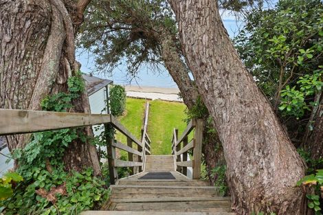 Photo of property in 63a Torkar Road, Clarks Beach, 2122