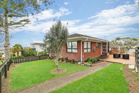 Photo of property in 1/53 Girrahween Drive, Totara Vale, Auckland, 0629