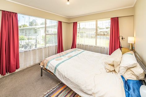 Photo of property in 14 Saunders Place, Gonville, Whanganui, 4501