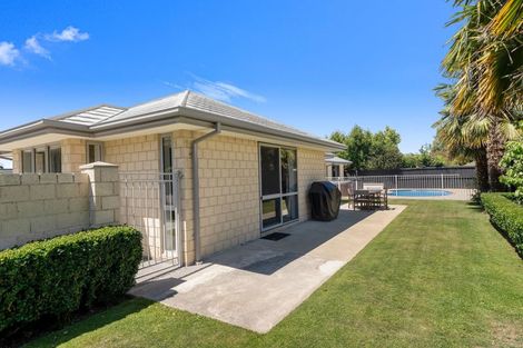 Photo of property in 40 Country Palms Drive, Halswell, Christchurch, 8025