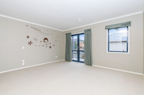 Photo of property in 13 Sonoma Crescent, Oteha, Auckland, 0632