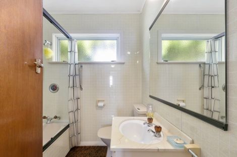 Photo of property in 34 Peel Place, Wainuiomata, Lower Hutt, 5014