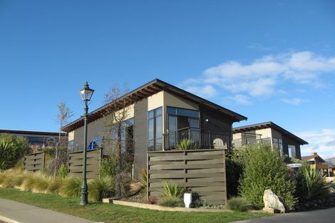 Photo of property in 13a Mataraki Place, Wanaka, 9305