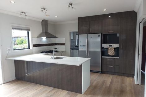 Photo of property in 10 Don Griffin Grove, Trentham, Upper Hutt, 5018