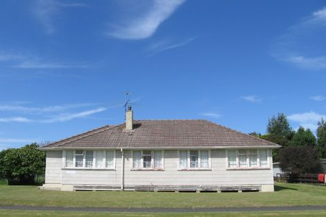 Photo of property in 14 Totara Street, Te Hapara, Gisborne, 4010