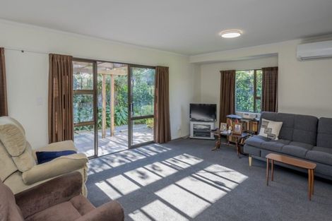 Photo of property in 5 Horopito Road, Waikanae, 5036