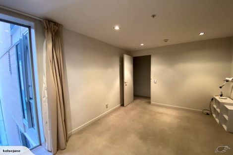 Photo of property in Piermont Apartments, 4e/82 Cable Street, Te Aro, Wellington, 6011