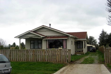 Photo of property in 22 Philip Street, Carterton, 5713