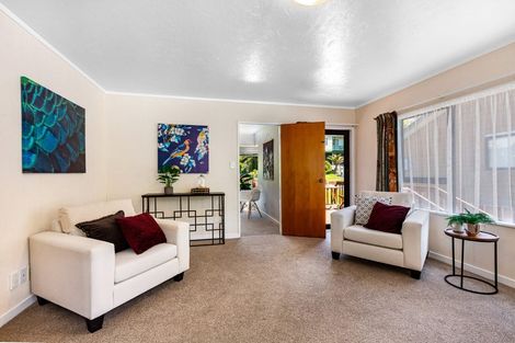 Photo of property in 17 Shackle Lane, Whitby, Porirua, 5024