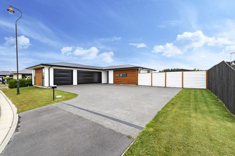 Photo of property in 18 Cassini Place, Leeston, 7632