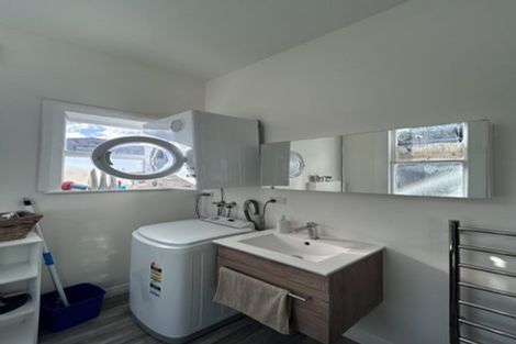 Photo of property in 39 Thompson Street, Mount Cook, Wellington, 6011