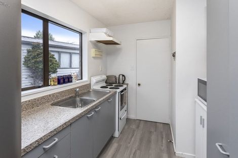 Photo of property in 2/487 Pages Road, Bexley, Christchurch, 8061