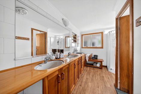 Photo of property in 69 Holloway Street, Carterton, 5713