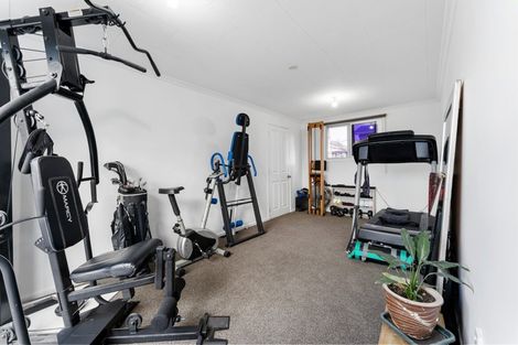 Photo of property in 17 Brookes Street, Inglewood, 4330