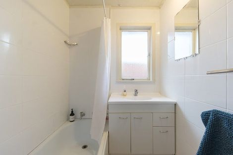 Photo of property in 160a Old Farm Road, Hamilton East, Hamilton, 3216