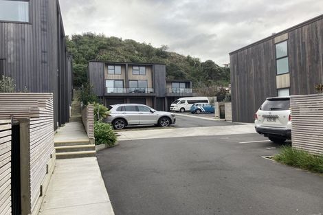 Photo of property in 15/20 Trent Street, Island Bay, Wellington, 6023