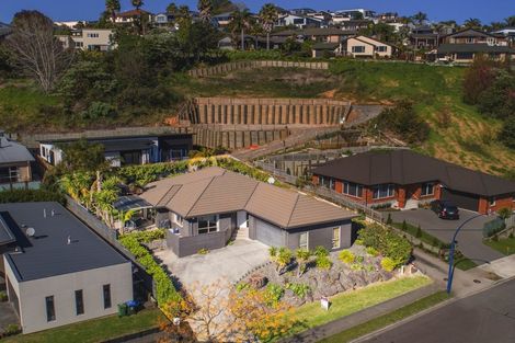 Photo of property in 194 Castlewold Drive, Bethlehem, Tauranga, 3110