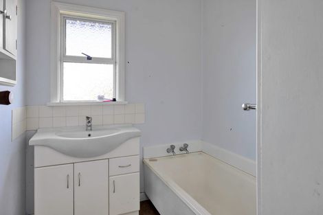 Photo of property in 65 Iredale Road, Hawera, 4610