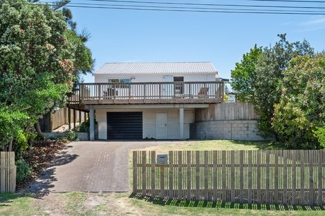 Photo of property in 277 Pukehina Parade, Pukehina, Te Puke, 3189