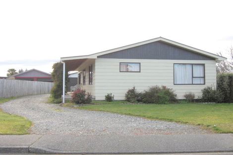 Photo of property in 28 Gunn Street, Te Anau, 9600