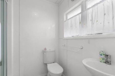 Photo of property in 1/1079 High Street, Taita, Lower Hutt, 5011