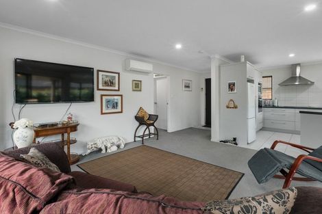 Photo of property in 63b Malta Crescent, Katikati, 3129