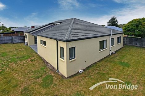 Photo of property in 65 Coolspring Way, Redwood, Christchurch, 8051