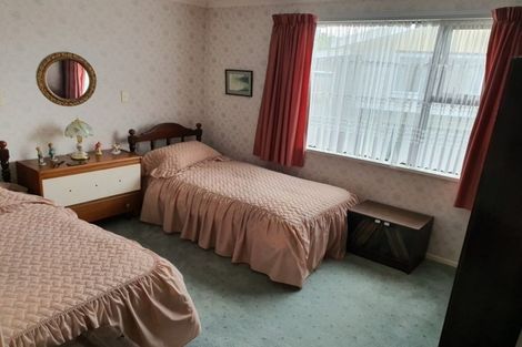 Photo of property in 8 Elm Lane, Gore, 9710