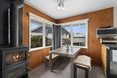 Photo of property in 24 Ontario Place, Wainoni, Christchurch, 8061