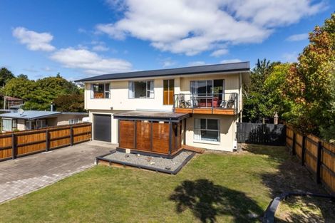 Photo of property in 15 Kotare Street, Hilltop, Taupo, 3330