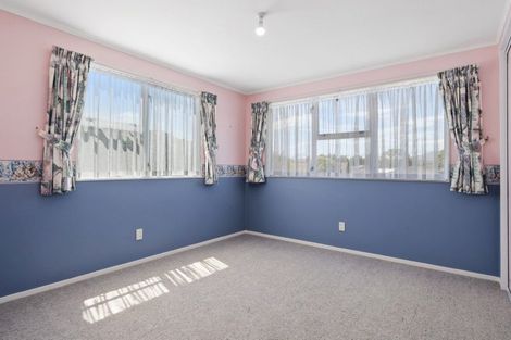 Photo of property in 48 Fraser Crescent, Elderslea, Upper Hutt, 5018