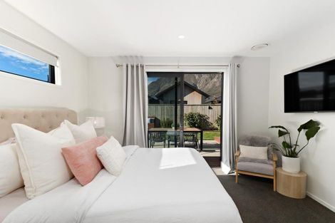 Photo of property in 64 Muster Road, Jacks Point, 9371