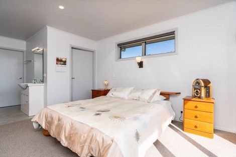 Photo of property in 6 Maries Way, Waipu, 0510