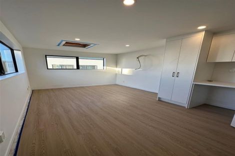 Photo of property in 103b Grove Road, Papakura, 2110