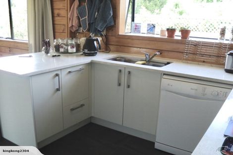 Photo of property in 7 Sandgate Avenue, Botany Downs, Auckland, 2010