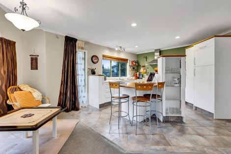 Photo of property in 96c Branch Road, Highlands Park, New Plymouth, 4312