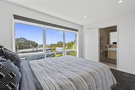 Photo of property in 4/4 Jutland Road, Hauraki, Auckland, 0622