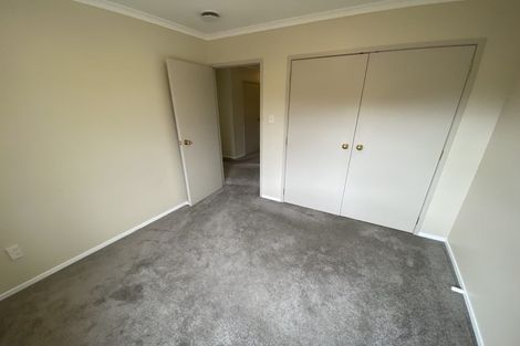 Photo of property in 7 Bibury Avenue, Henderson, Auckland, 0612