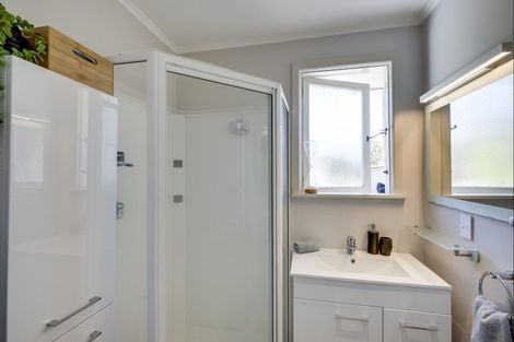 Photo of property in 513 Main North Road, Bay View, Napier, 4104