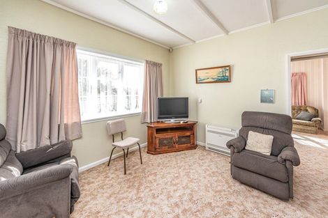 Photo of property in 25 Purnell Street, College Estate, Whanganui, 4500