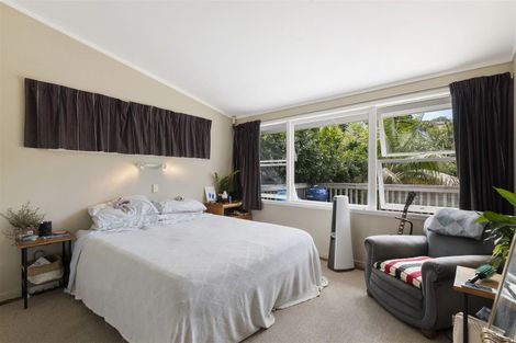 Photo of property in 62 Braemar Road, Castor Bay, Auckland, 0620